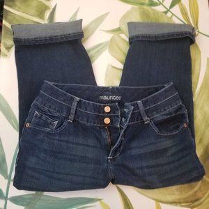 Distressed Double Button Capri NWOT